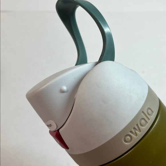 New! Owala 24 oz FreeSip Spout Insulated Water Bottle - NO STRAW - Picture 3 of 3